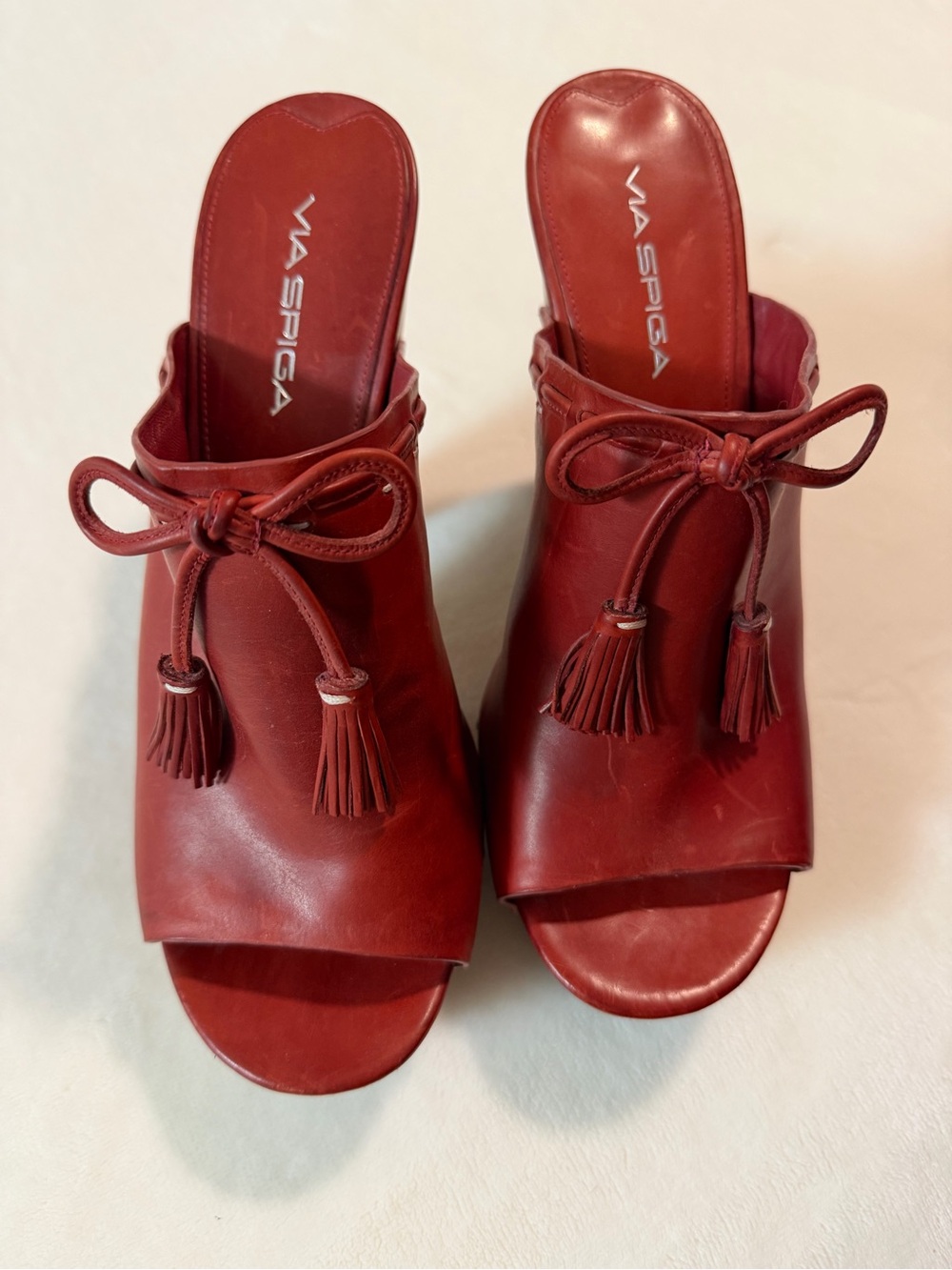 Via Spiga Burgundy Leather Tassel Bow Mules
